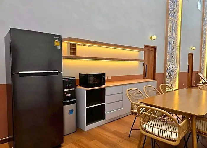 فندق De Sea Poshtel بانكوك