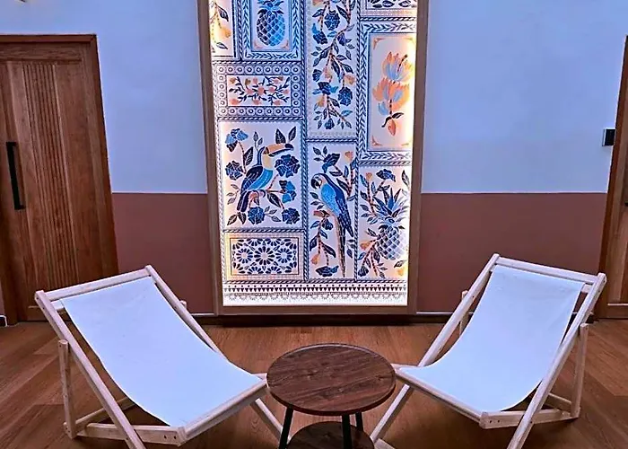 De Sea Poshtel فندق