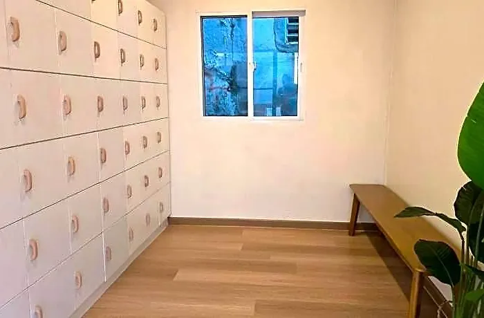 De Sea Poshtel 4*