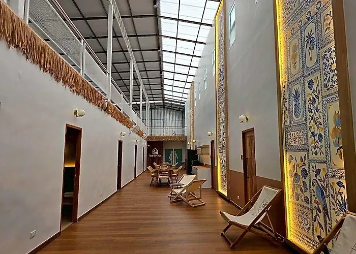 فندق De Sea Poshtel